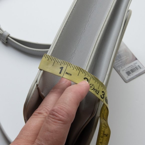 Pixie Mood Zoe Purse Vegan Leather Bag Crossbody Neutral Grey New - Picture 7 of 7